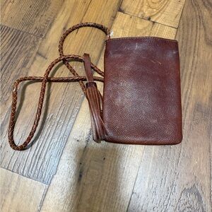 Fat Face United Kingdom Brown Leather Crossbody Bag. EUC